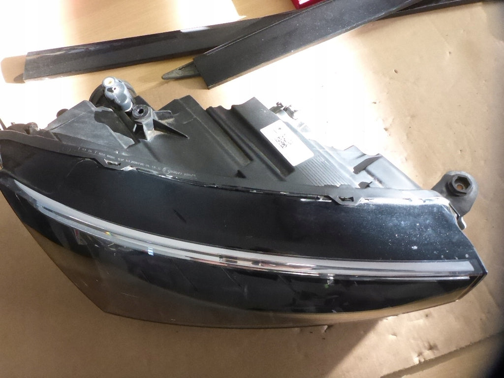 Frontscheinwerfer Skoda Scala 657941016A LED Rechts Scheinwerfer Headlight SCH8646326145en