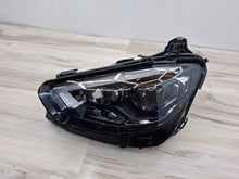 Laden Sie das Bild in den Galerie-Viewer, Frontscheinwerfer Mercedes-Benz A2139060110 Links Scheinwerfer Headlight SCH5712036188ne