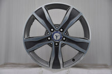 Laden Sie das Bild in den Galerie-Viewer, 4x Alufelge 17 Zoll 7.0" 5x112 48ET Glanz Grau A2054010800 Mercedes-Benz A205 Mg FEL5280959148wt