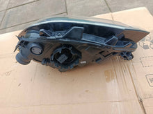 Load image into Gallery viewer, Frontscheinwerfer VW T-Cross 2GM941036B 90142356 Rechts Scheinwerfer Headlight SCH8219082784jg