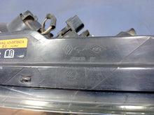 Laden Sie das Bild in den Galerie-Viewer, Frontscheinwerfer Renault Koleos I Links Scheinwerfer Headlight SCH9985918598wb