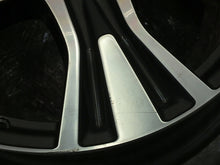 Laden Sie das Bild in den Galerie-Viewer, 1x Alufelge 17 Zoll 7.0&quot; 5x114.3 39ET Glanz Graphit PZ49M-X0670- Mg Rav