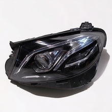 Laden Sie das Bild in den Galerie-Viewer, Frontscheinwerfer Mercedes-Benz A2139064704KZ Xenon Links Scheinwerfer Headlight