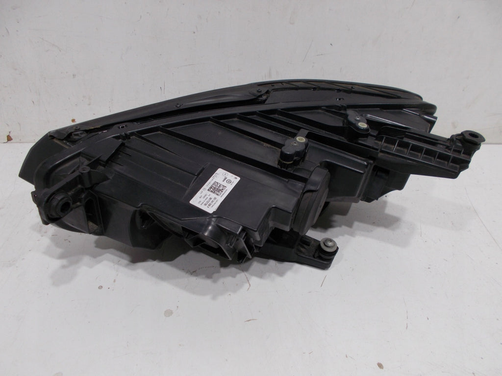 Frontscheinwerfer VW Passat B8 3G1941036P LED Ein Stück (Rechts oder Links) SCH5121861079ft