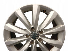 Load image into Gallery viewer, 1x Alufelge 17 Zoll 7.0" 5x112 43ET Glanz Silber 5N0601025 VW Tiguan Rim Wheel FEL6576625828ev