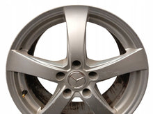 Load image into Gallery viewer, 1x Alufelge 17 Zoll 7.5" 5x112 Glanz Silber KBA47688 Mercedes-Benz W204 FEL1601753046yg