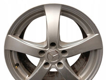 Load image into Gallery viewer, 1x Alufelge 17 Zoll 7.5" 5x112 Glanz Silber KBA47688 Mercedes-Benz W204 FEL1601753046yg