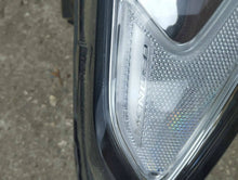 Laden Sie das Bild in den Galerie-Viewer, Frontscheinwerfer Ford Mondeo DS7313W029BG 89911932 Rechts Headlight