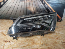 Laden Sie das Bild in den Galerie-Viewer, Frontscheinwerfer Seat Ateca 576941007D LED Ein Stück (Rechts oder Links)