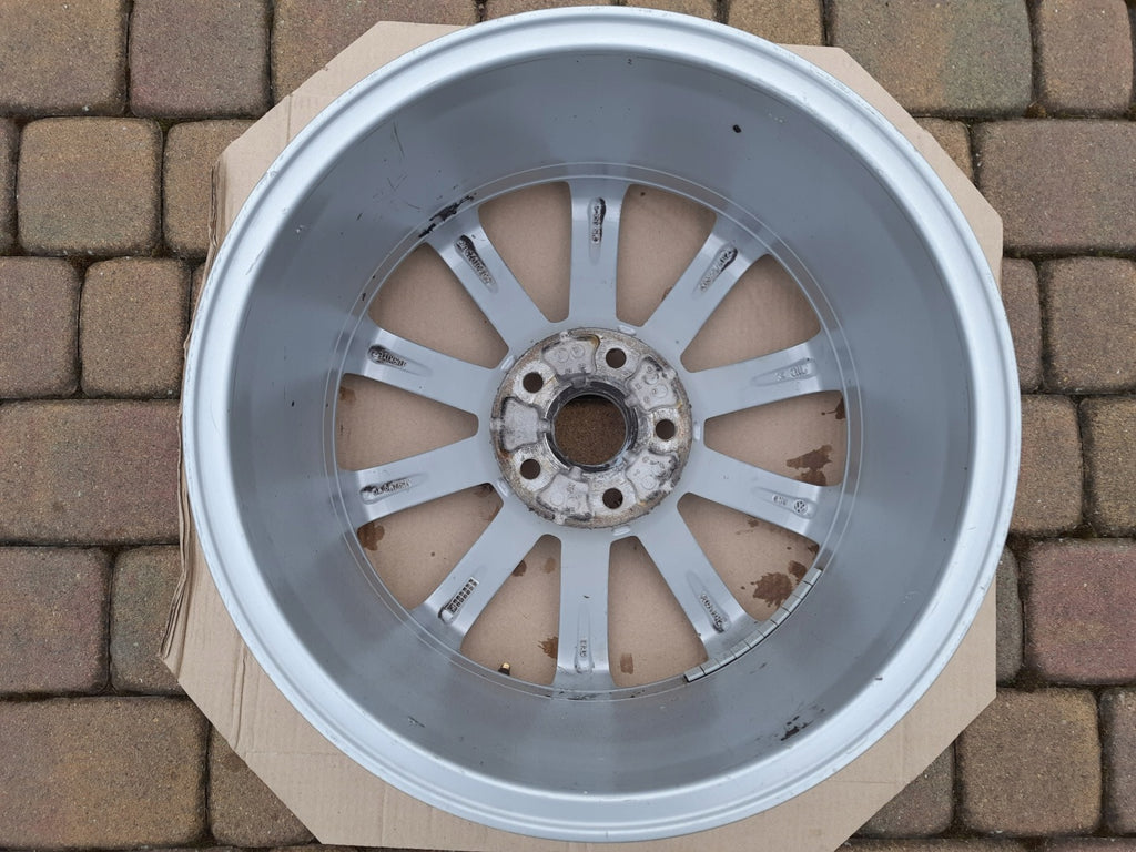 1x Alufelge 17 Zoll 7.0" 5x112 49ET Silber 5G0601025 VW Golf Rim Wheel FEL3135594247ev