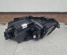 Laden Sie das Bild in den Galerie-Viewer, Frontscheinwerfer VW Touran 1T1941006H Rechts Scheinwerfer Headlight SCH8733244357yc