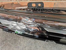 Laden Sie das Bild in den Galerie-Viewer, Frontscheinwerfer BMW 9879936 Rechts Scheinwerfer Headlight