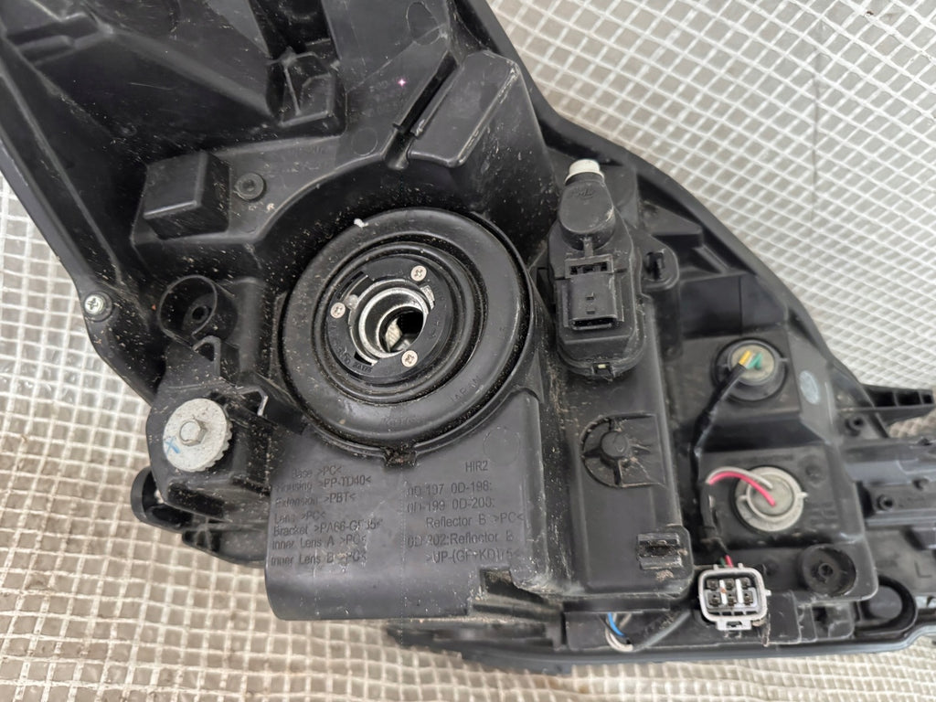 Frontscheinwerfer Toyota Yaris Ein Satz Scheinwerfer Headlight SCH8705822657as