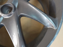 Load image into Gallery viewer, 1x Alufelge 16 Zoll 6.0" 5x100 Silber PZ406-B067D Toyota Corolla Rim Wheel FEL1957647647zh