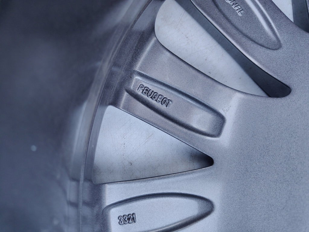 1x Alufelge 17 Zoll 7.0" 4x108 29ET 9802462277 Peugeot 3008 Rim Wheel