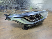 Laden Sie das Bild in den Galerie-Viewer, Frontscheinwerfer Toyota 4 Yaris K0-8EU Rechts Scheinwerfer Headlight SCH6900540834kf