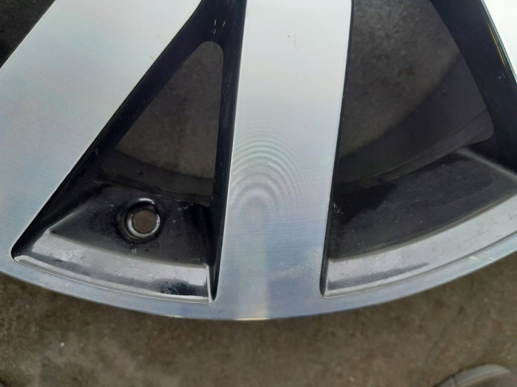1x Alufelge 18 Zoll 7.5" 5x112 51ET Glanz Schwarz 5G0601025AL VW Golf Vii FEL6723113752cf
