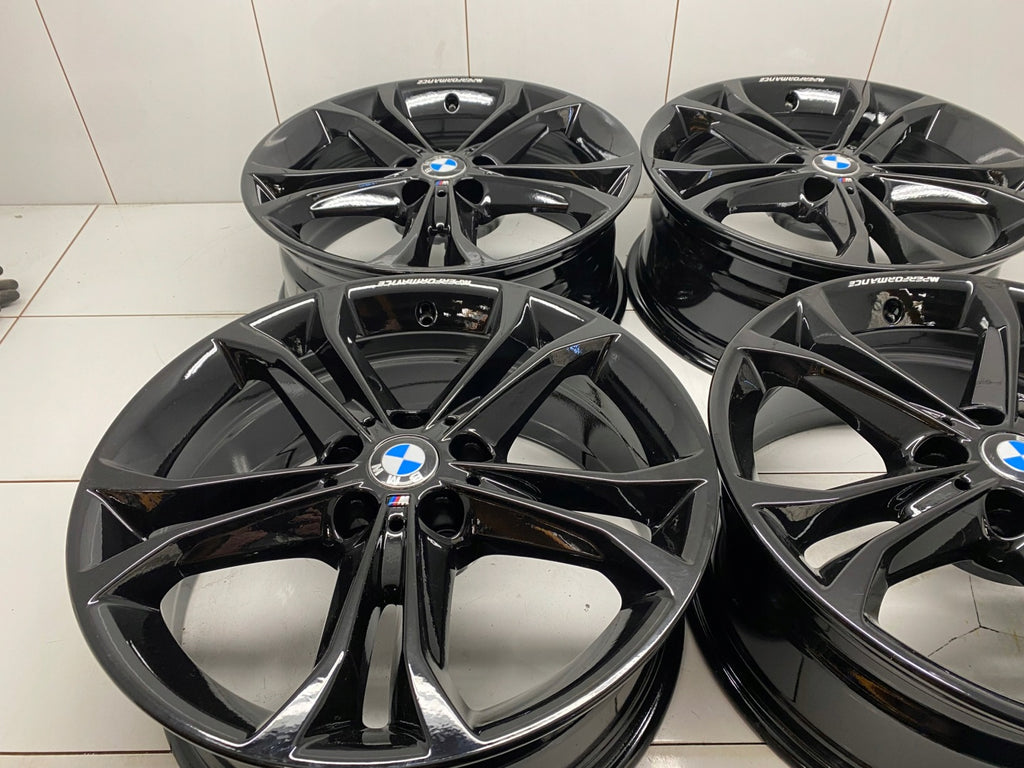 4x Alufelge 18 Zoll 7.0" 5x112 22ET Glanz Silber 6876918 BMW X3 G01 Rim Wheel FEL2980003510gi