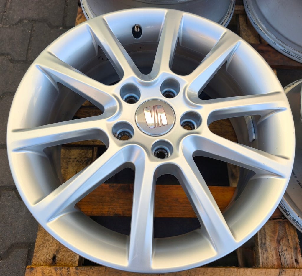 4x Alufelge 16 Zoll 6.5" 5x112 50ET Glanz Silber 5P0601025J Seat Toledo Iii FEL4914630316aq