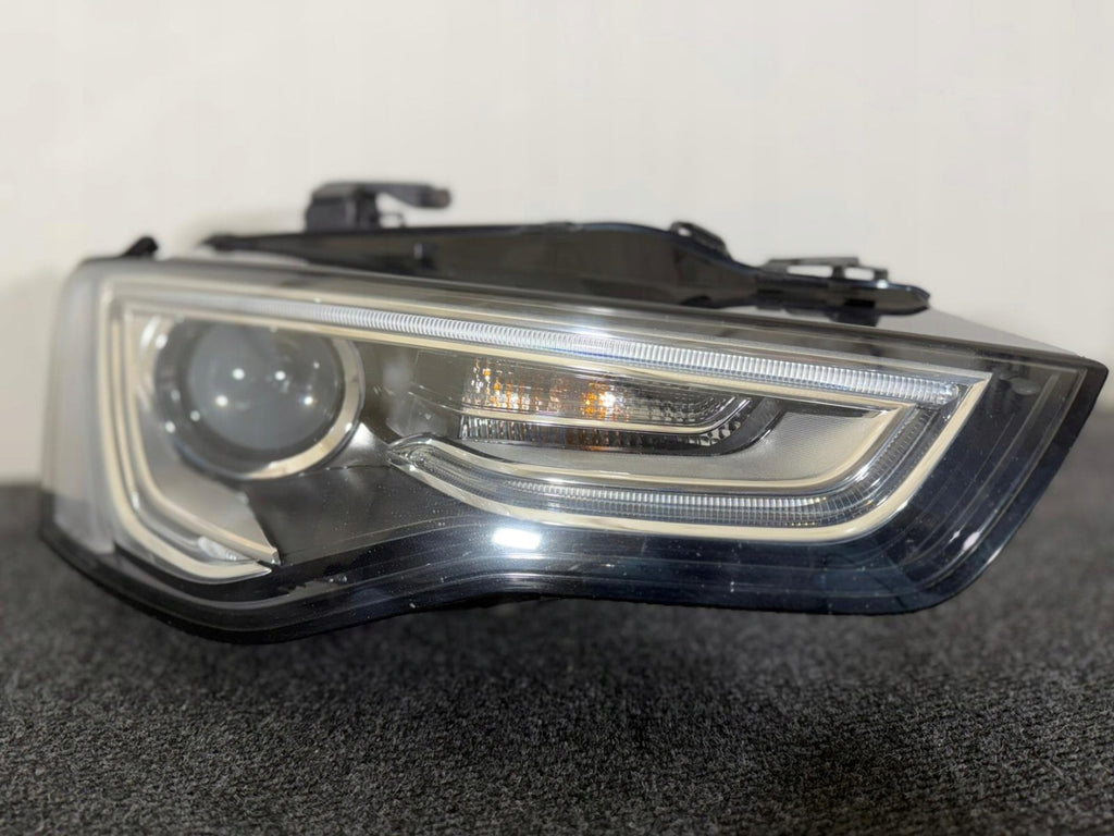 Frontscheinwerfer Audi A5 8T0941006C Xenon Rechts Scheinwerfer Headlight SCH7414420547st