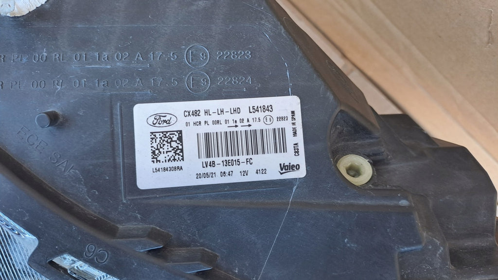Frontscheinwerfer Ford Kuga LV4B-13E015-FC Links Scheinwerfer Headlight SCH9156538219ym
