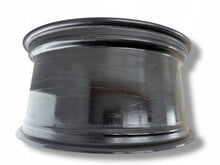 Load image into Gallery viewer, 1x Alufelge 22 Zoll LAA8291 Porsche Cayenne Rim Wheel