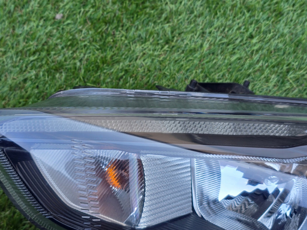Frontscheinwerfer Ford Focus F1EB-13W030-GB Links Scheinwerfer Headlight SCH8886616058zf