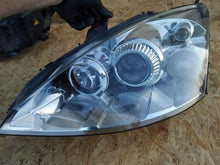 Load image into Gallery viewer, Frontscheinwerfer Ford Focus Xenon Ein Stück (Rechts oder Links) Headlight SCH3987108706tj
