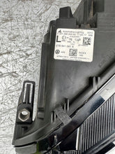 Laden Sie das Bild in den Galerie-Viewer, Frontscheinwerfer VW Touran 5TB941081A Links Scheinwerfer Headlight SCH4044619796zd