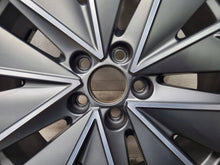 Load image into Gallery viewer, 1x Alufelge 17 Zoll 658601025L Skoda Scala Rim Wheel FEL4600481527hn