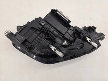 Laden Sie das Bild in den Galerie-Viewer, Frontscheinwerfer BMW 2 Active Tourer U06 12083050000 5A4224708 LED Links SCH1770764578cg