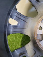 Load image into Gallery viewer, 1x Alufelge 18 Zoll 8.0&quot; 6x139.7 EB3C-1007-F2A Ford Ranger Rim Wheel