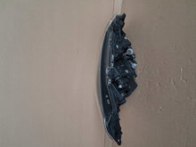 Load image into Gallery viewer, Frontscheinwerfer Toyota Yaris Links Scheinwerfer Headlight SCH8260864654my