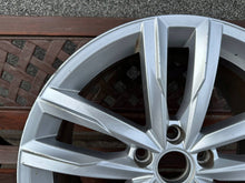 Load image into Gallery viewer, 1x Alufelge 18 Zoll 8.0" 5x112 44ET Glanz Silber 3G0601025H VW Passat B8 FEL7844859802th