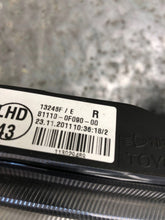 Load image into Gallery viewer, Frontscheinwerfer Toyota Verso 81110-0F090-BILI Rechts Scheinwerfer Headlight SCH2488105306aa
