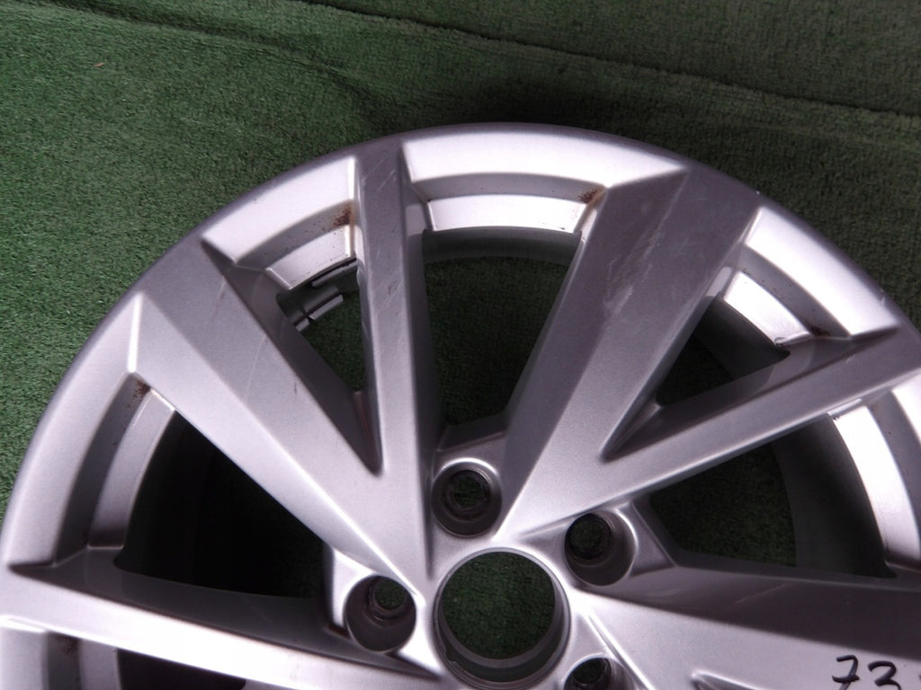 1x Alufelge 17 Zoll 7.0" 5x112 45ET Glanz Silber 81A601025C Audi Q2 Rim Wheel FEL9632381999sh