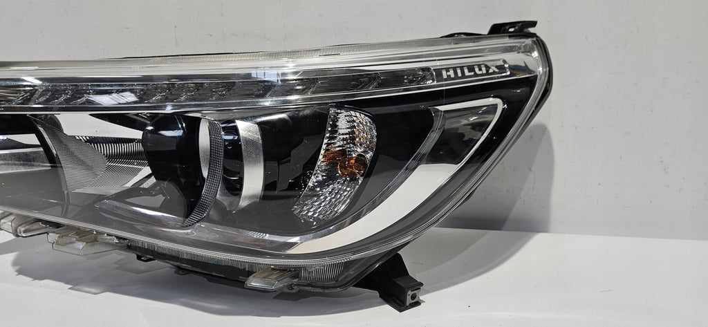 Frontscheinwerfer Toyota Hilux VIII LED Links Scheinwerfer Headlight SCH5994539695fj