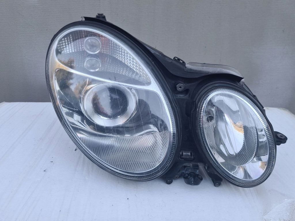 Frontscheinwerfer Mercedes-Benz W211 MDW1083 Rechts Scheinwerfer Headlight SCH9587077375sl