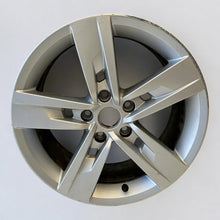 Load image into Gallery viewer, 1x Alufelge 17 Zoll 7.0&quot; 5x112 5F0601025 Seat Leon Rim Wheel