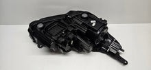 Laden Sie das Bild in den Galerie-Viewer, Frontscheinwerfer Opel Crossland X 39153538 LED Links Scheinwerfer Headlight SCH6466860041dv