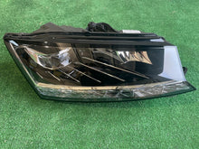 Laden Sie das Bild in den Galerie-Viewer, Frontscheinwerfer Skoda Fabia III 6V1941016F LED Rechts Scheinwerfer Headlight SCH4491015838xy