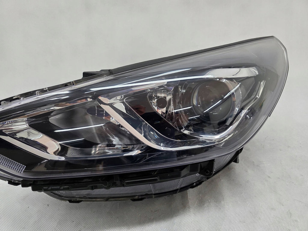 Frontscheinwerfer Hyundai I30 III G4921-64010 Ein Stück (Rechts oder Links)
