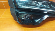 Load image into Gallery viewer, Frontscheinwerfer Skoda Karoq 57B941016D Rechts Scheinwerfer Headlight SCH4858140043op