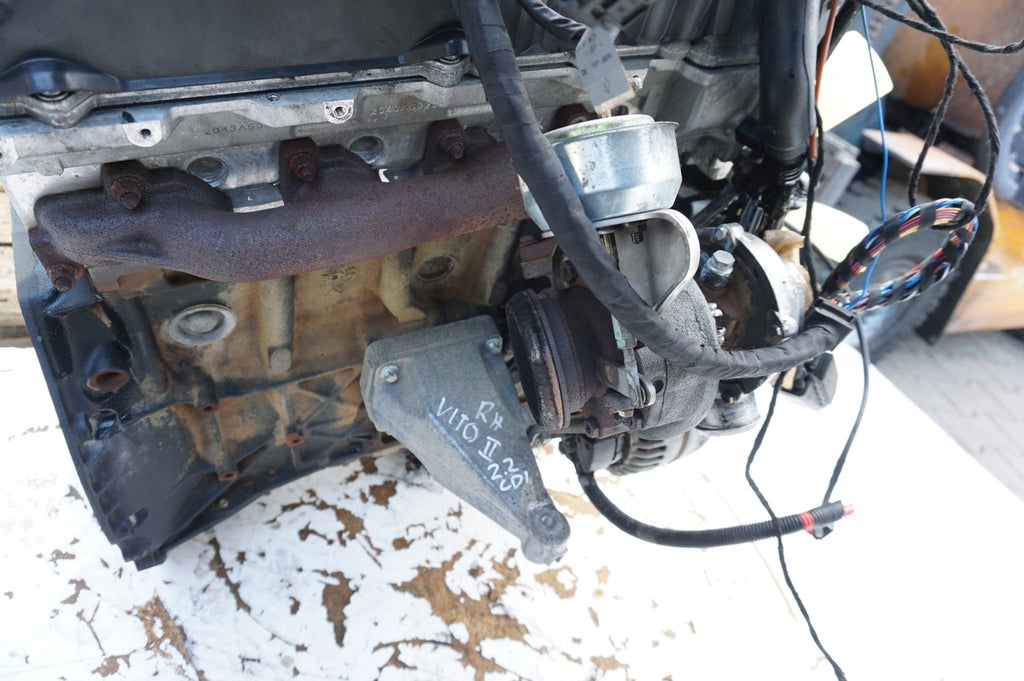 Motor Mercedes-Benz Vito W639 646982 2.2 CDI 93TKm Diesel Engine Komplett