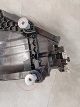 Laden Sie das Bild in den Galerie-Viewer, Frontscheinwerfer Porsche Cayenne Laser Rechts Scheinwerfer Headlight SCH7622306641ra