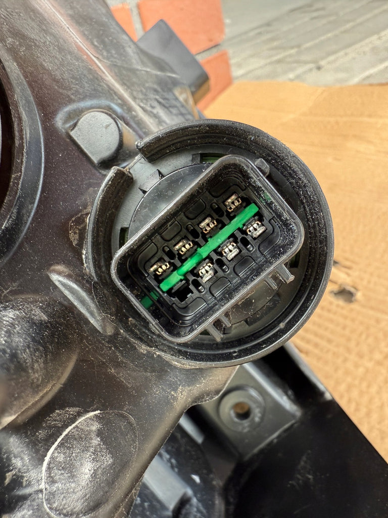 Frontscheinwerfer Hyundai Kona 92101J9150 LED Ein Stück (Rechts oder Links)