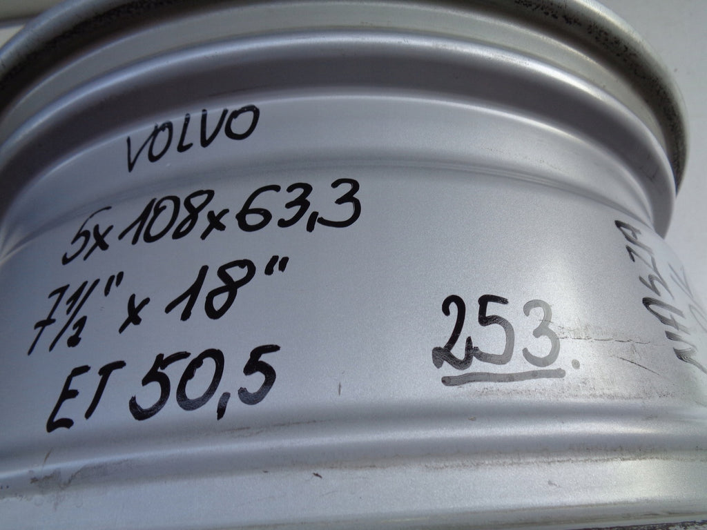 1x Alufelge 18 Zoll 7.5" 5x108 50,5ET 31423851 Volvo Rim Wheel