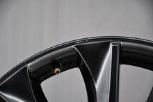 Load image into Gallery viewer, 1x Alufelge 18 Zoll 7.0" 5x114.3 50ET Glanz Graphit 9965277080 Mazda Cx-3 Mg FEL9077524197zb
