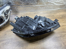 Laden Sie das Bild in den Galerie-Viewer, Frontscheinwerfer VW Caddy 2K1941005C Links Scheinwerfer Headlight SCH7966076180re