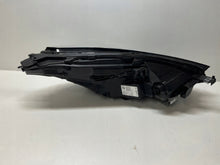Laden Sie das Bild in den Galerie-Viewer, Frontscheinwerfer Tesla Model 3 1514952-00-D LED Links Scheinwerfer Headlight